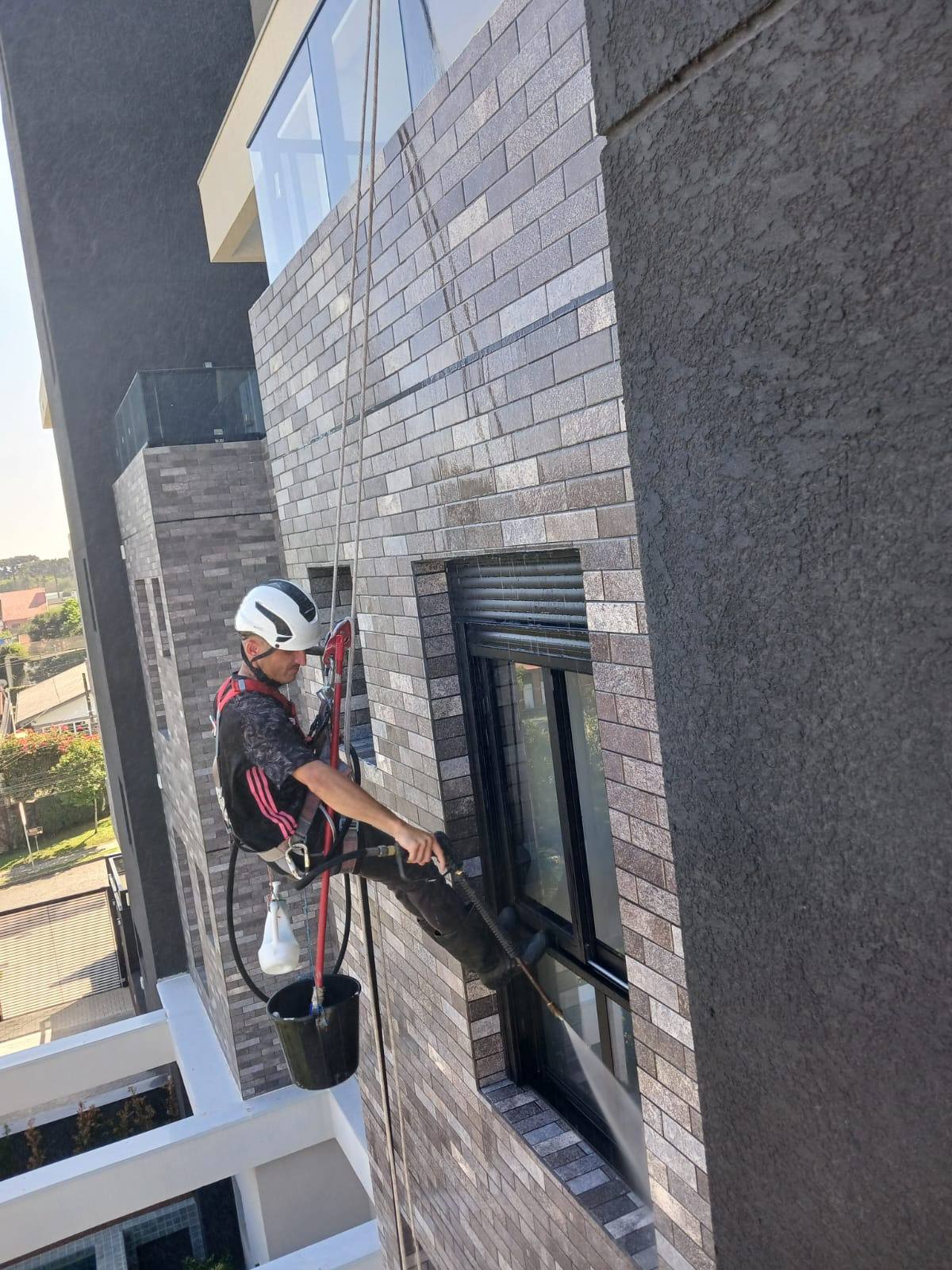 Projeto - Limpeza de Fachada
